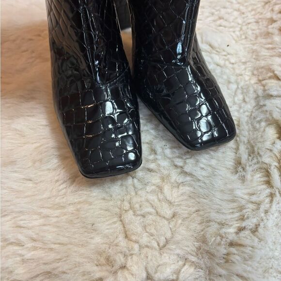 Good American Black Heeled Boots with Stiletto Heel - Picture 7 of 7